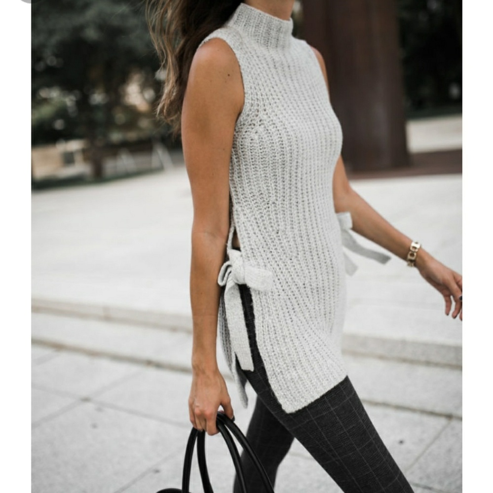 COPY - BNWT Ann Taylor side tie tunic sweater